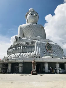 Phra phutta ming mongkol eknakiri o phuket big buddha